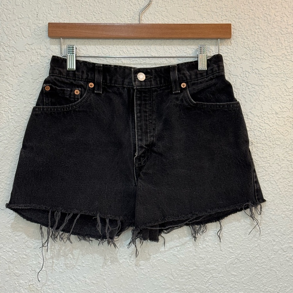 Levi’s 550 Black Denim Cutoff Shorts Size 6